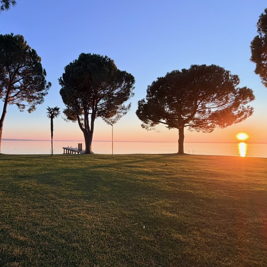 Lido Mirabello Sunset Beach - Bardolino